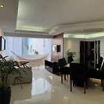 Apartamento Espacoso E Confortavel Ideal Para Familias!